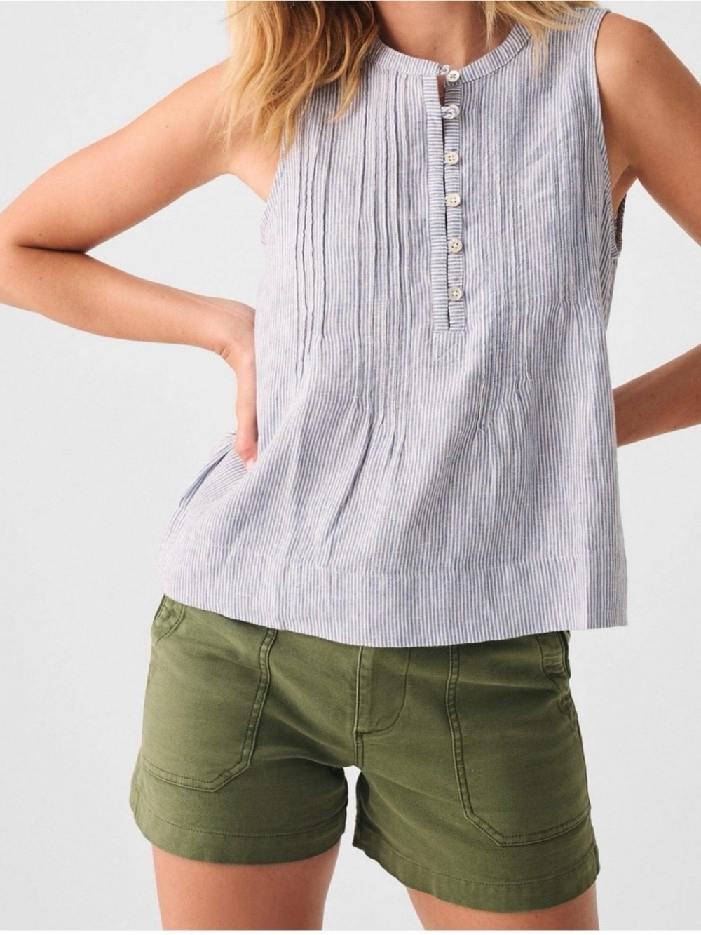 Faherty Isha Linen Top. Small